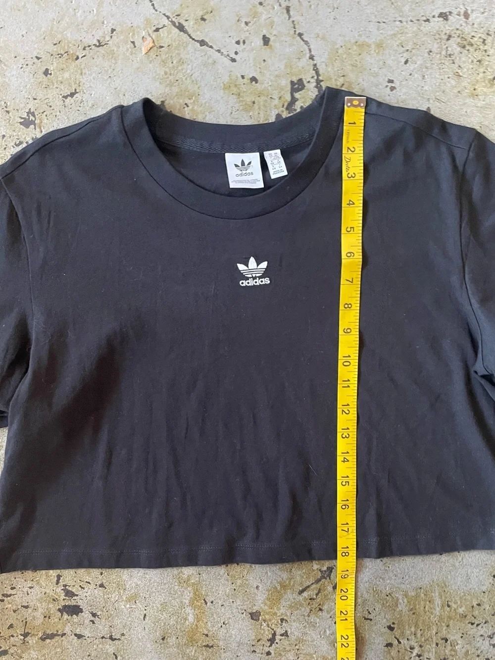 Adidas Essentials Women's Cropped Trefoil Tee with Cuffed Sleeves Black Size XL